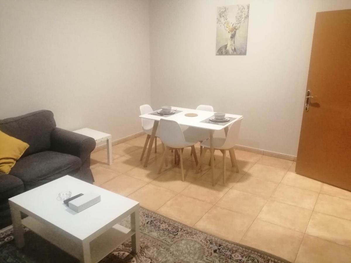 Nozol Al Toot Furnished Units Riade Exterior foto